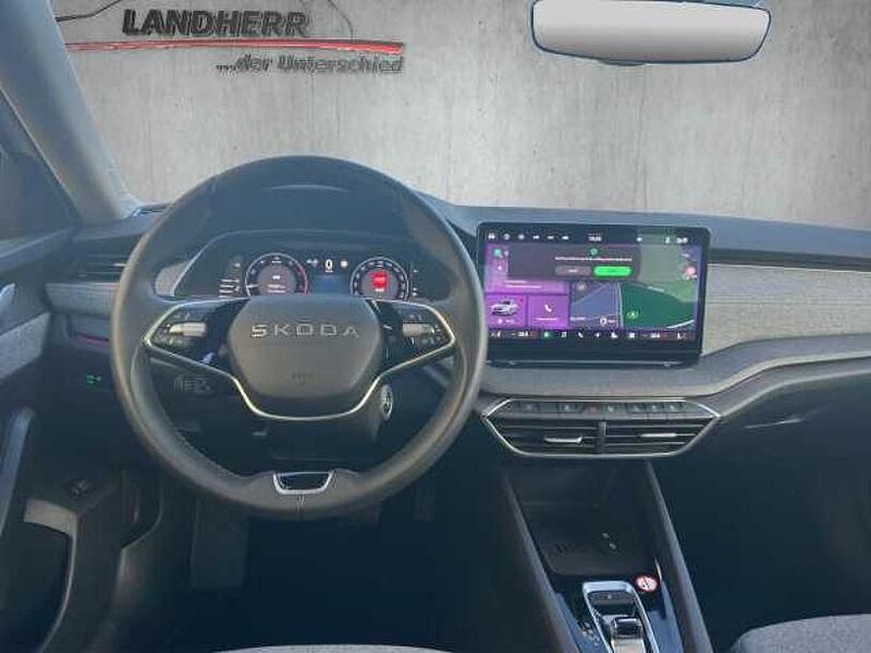 Gebraucht Skoda Octavia Selection 150 PS (110 kW) 2025 Weiß Kombi