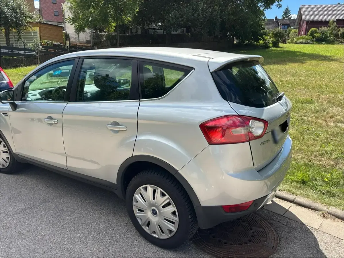 Gebraucht Ford Kuga 136 PS (100 kW) 2009 Grau SUV
