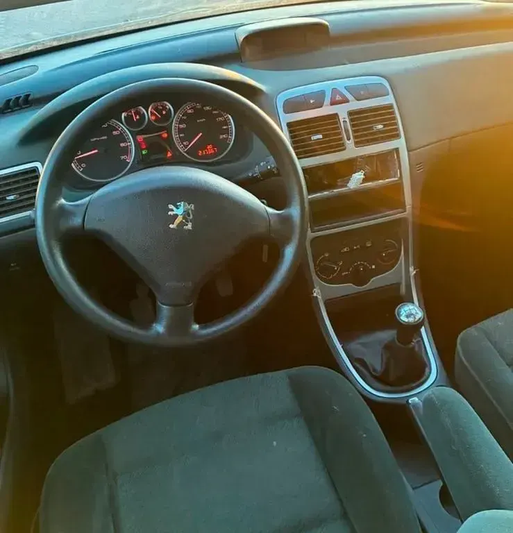 Gebraucht Peugeot 307 109 PS (80 kW) 2005 Grün Kombi