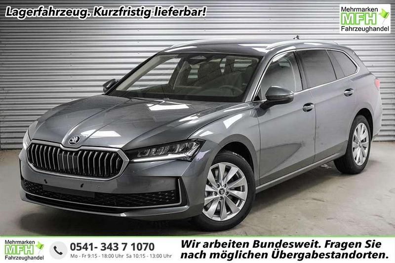 Graphite grau metallic (5x) Neu 2025 Skoda Superb Selection Kombi | 42.891 € (Superpreis) - Bild 1/4