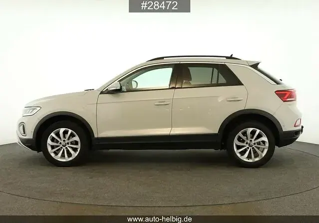 Gebraucht VW T-Roc Life 150 PS (110 kW) 2023 Ascotgrau SUV