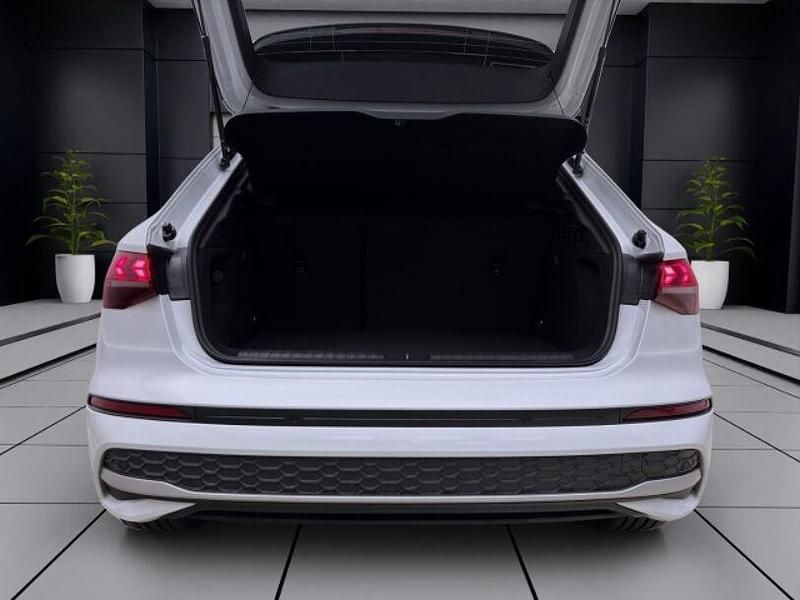 Gebraucht Audi A3 Ambiente 116 PS (85 kW) 2025 Gletscherweiß metallic Limousine