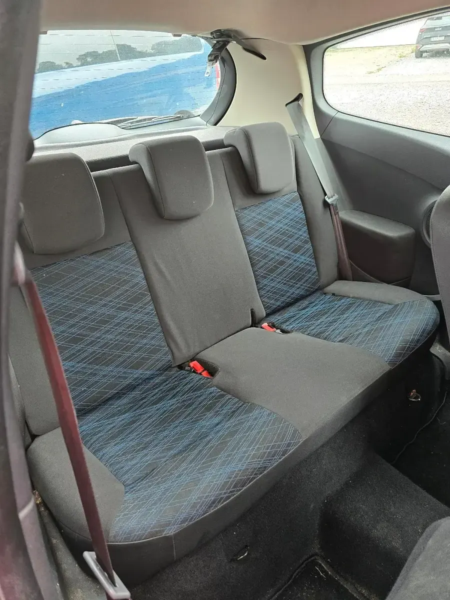 Gebraucht Renault Clio 75 PS (55 kW) 2006 Rot Kleinwagen