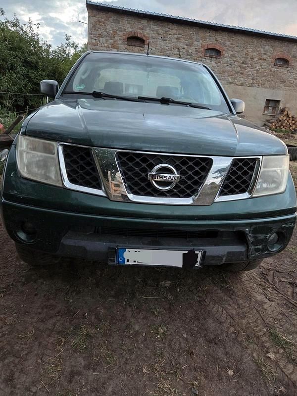 Gebraucht 2006 Nissan Navara Abholung | 4.500 € (Guter Preis) - Bild 1/4