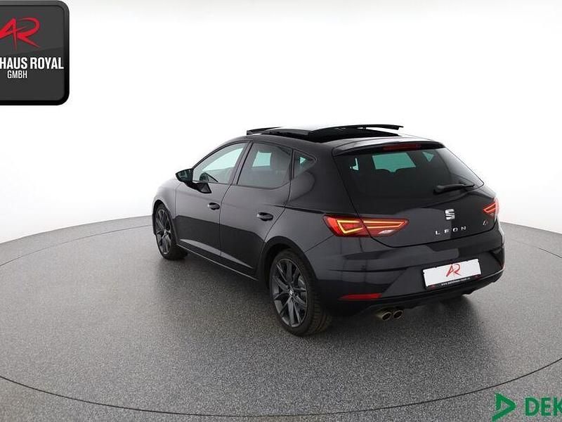 Gebraucht Seat Leon Beats 190 PS (139 kW) 2019 Mitternachtsschwarz Limousine