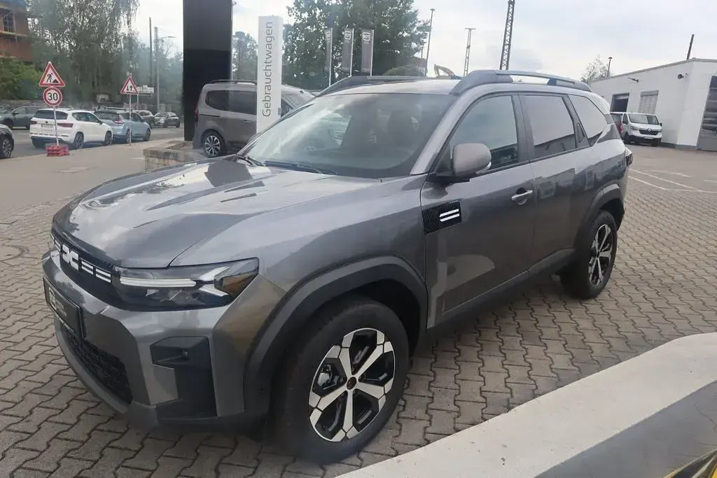 Neu Dacia Bigster Journey 156 PS (114 kW) 2026 Silber SUV