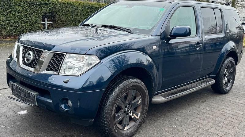 Blau Gebraucht 2007 Nissan Pathfinder SUV | 2.900 € - Bild 1/4
