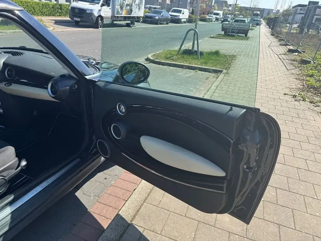 Gebraucht Mini Cooper 95 PS (69 kW) 2008 Schwarz Kleinwagen
