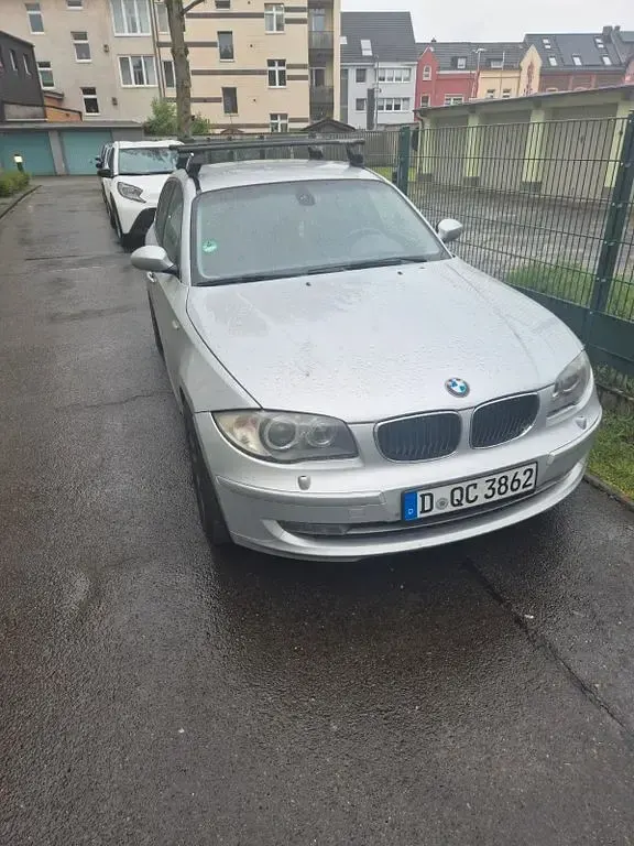 Używany BMW 116 116 KM (85 kW) 2007 Srebrny Hatchback