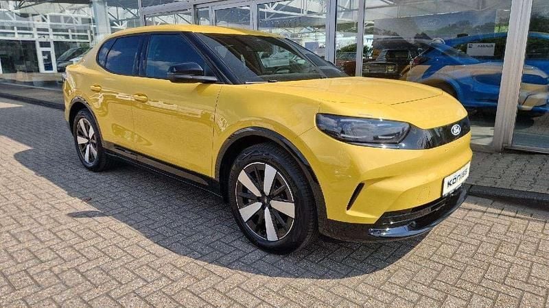 Gebraucht Ford Capri Extended Range 210 kW (286 PS) 2025 Omg yellow SUV
