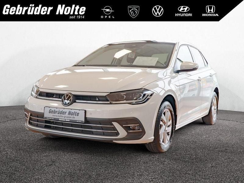 Weiss / Gebraucht 2023 VW Polo Style Kleinwagen | 21.950 € (Fairer Preis) - Bild 1/4