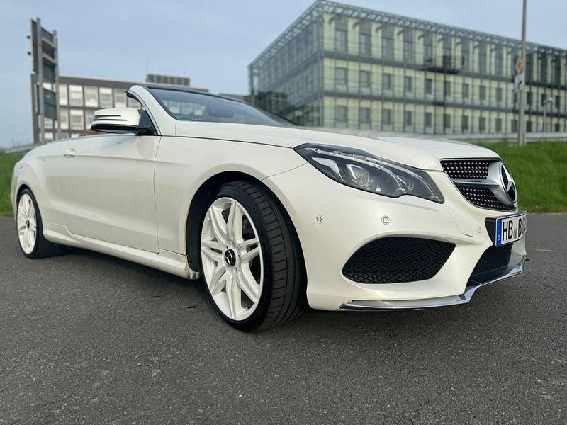 Gebraucht Mercedes E350 AMG 252 PS (185 kW) 2013 Weiß Cabrio
