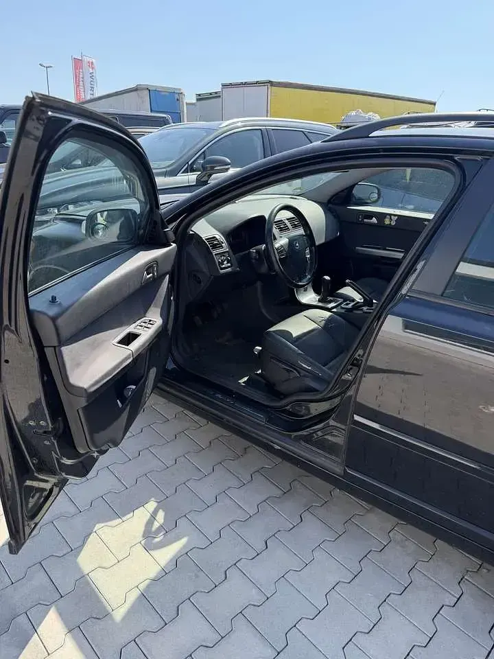 Gebraucht Volvo V50 109 PS (80 kW) 2005 Schwarz Kombi