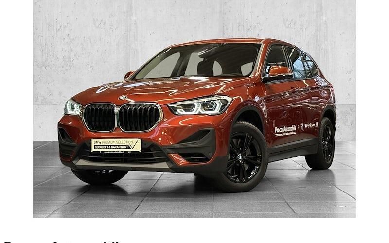 Orange Gebraucht 2022 BMW X1 Sport Line SUV | 31.980 € (Fairer Preis) - Bild 1/4