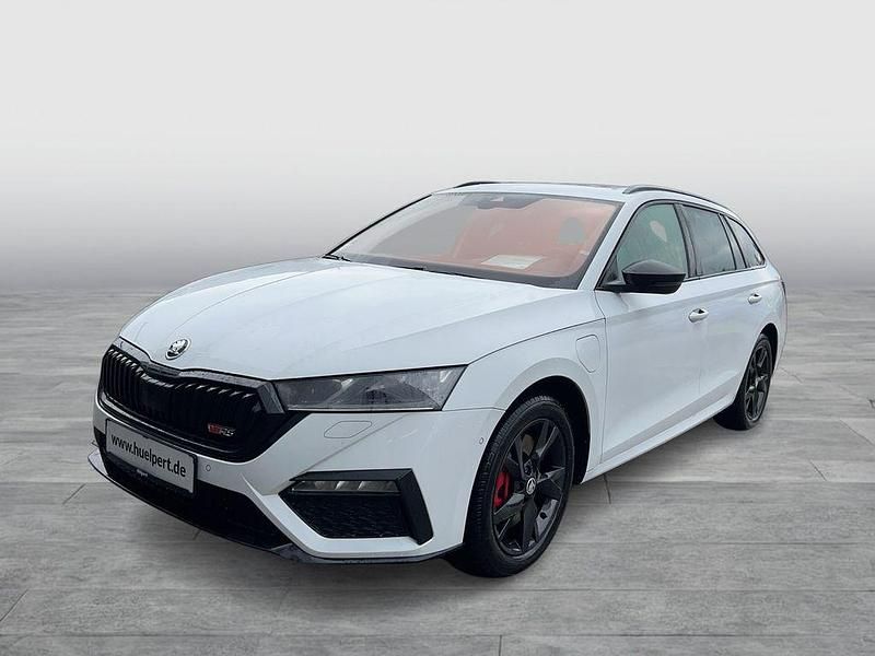 Gebraucht Skoda Octavia RS 245 PS (180 kW) 2022 Weiß Kombi