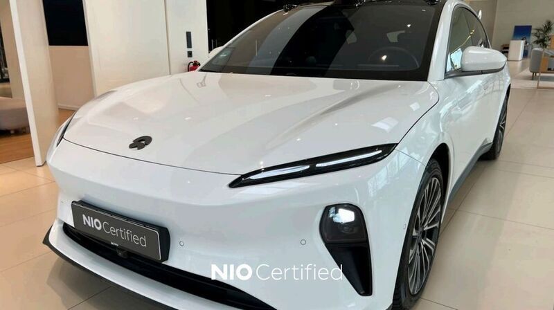 Weiß Gebraucht 2023 Nio ET5 Limousine | 38.000 € (Teuer) - Bild 1/4