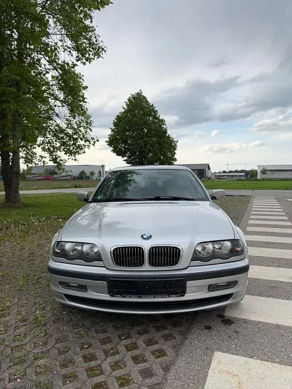 Occasion BMW 320 150 ch (110 kW) 2000 Argent Break
