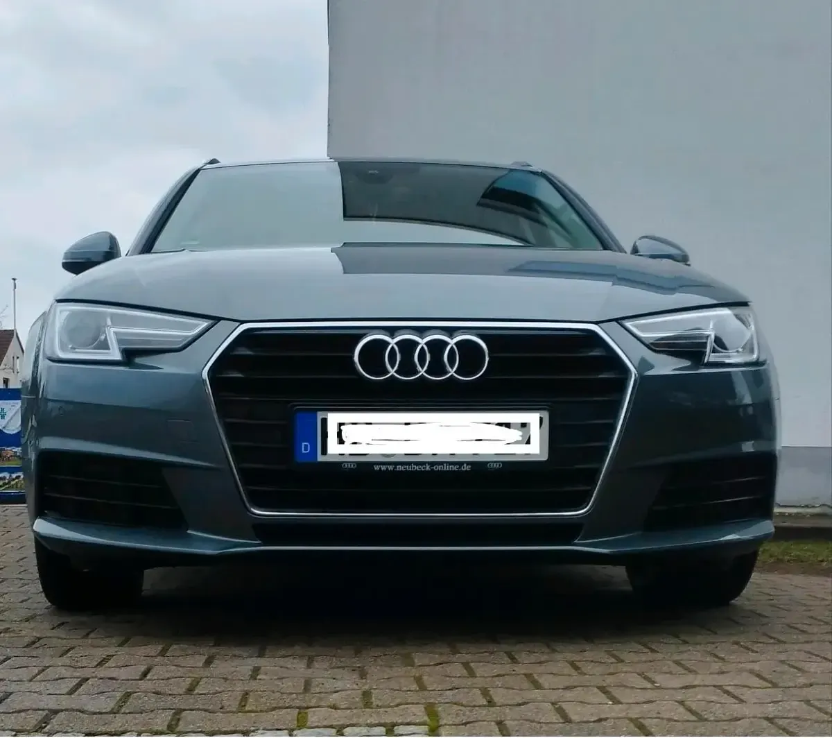 Gebraucht Audi A4 190 PS (139 kW) 2016 Grau Kombi