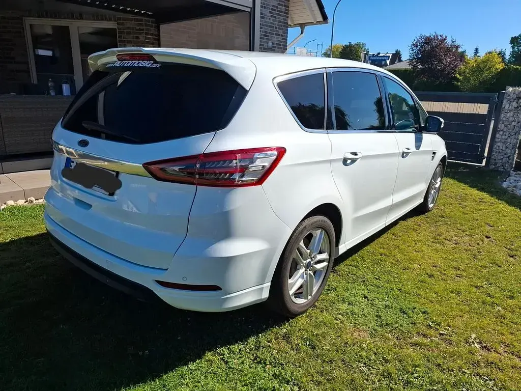 Gebraucht Ford S-MAX Titanium 150 PS (110 kW) 2018 Weiß Van / Kleinbus