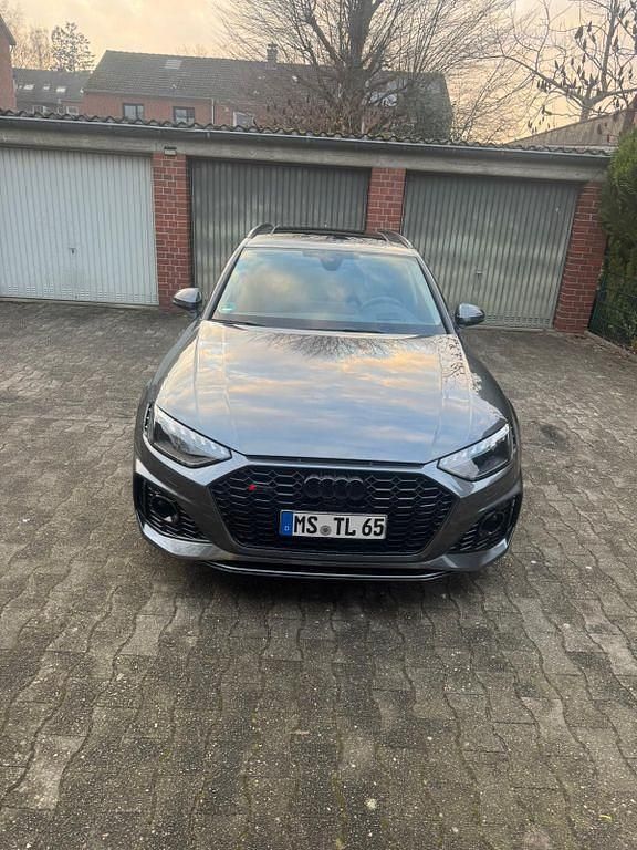 Gebraucht Audi RS4 Sport 450 PS (330 kW) 2022 Schwarz Kombi