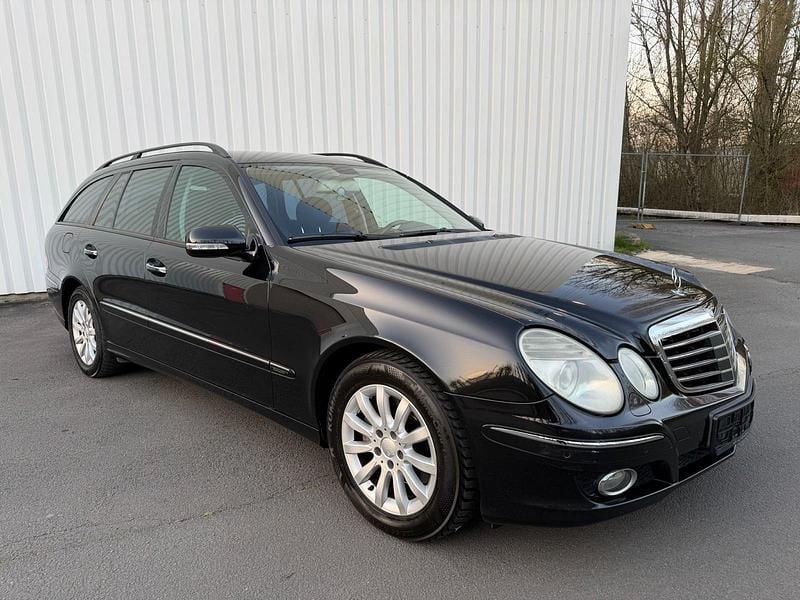 Gebraucht Mercedes E280 231 PS (169 kW) 2006 Schwarz Kombi