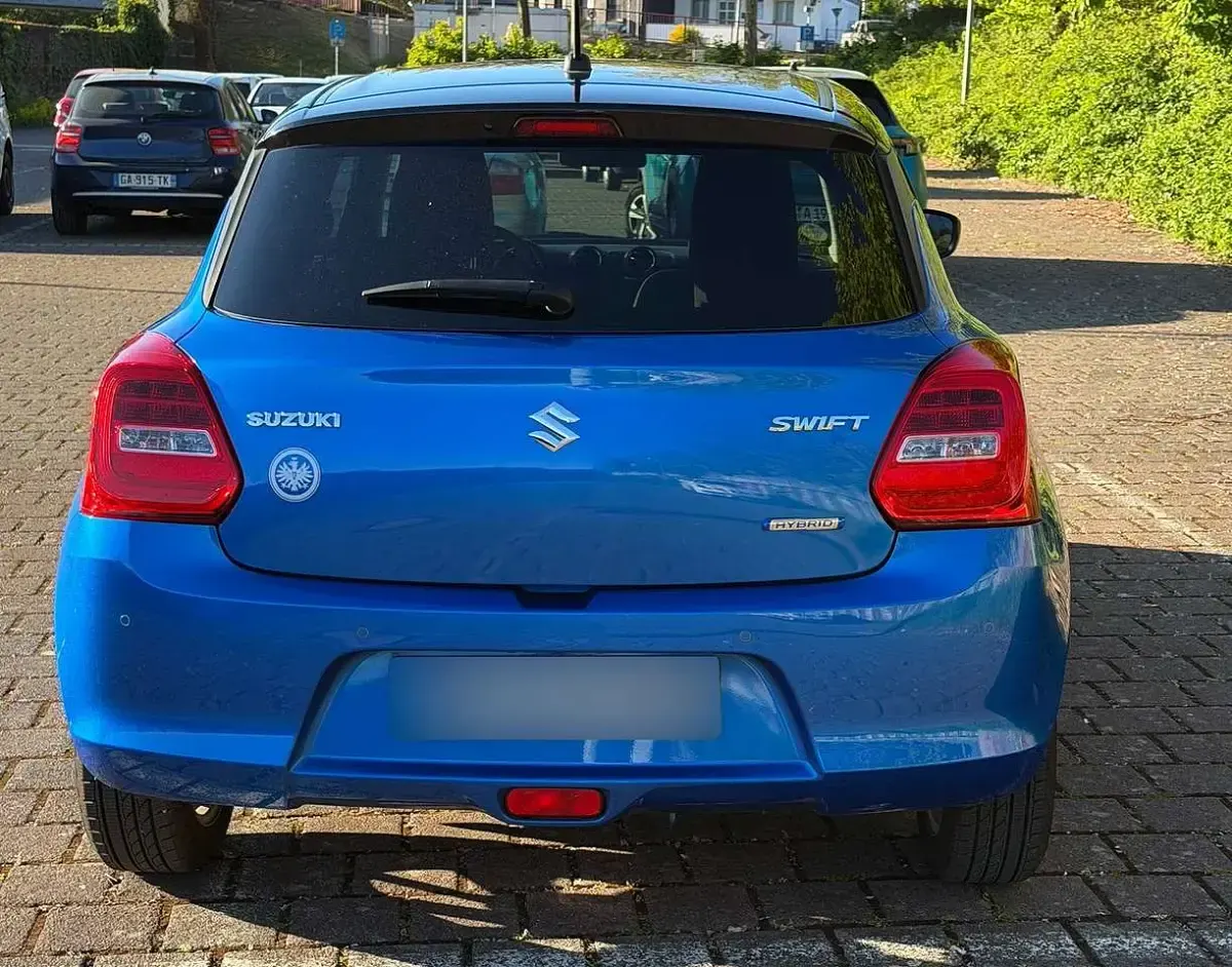 Gebraucht Suzuki Swift Comfort 83 PS (61 kW) 2023 Blau Kleinwagen