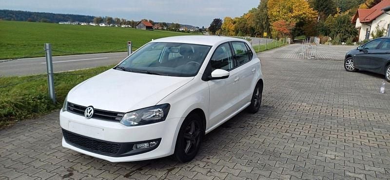Weiß Gebraucht 2012 VW Polo Kleinwagen | 4.600 € (Fairer Preis) - Bild 1/4
