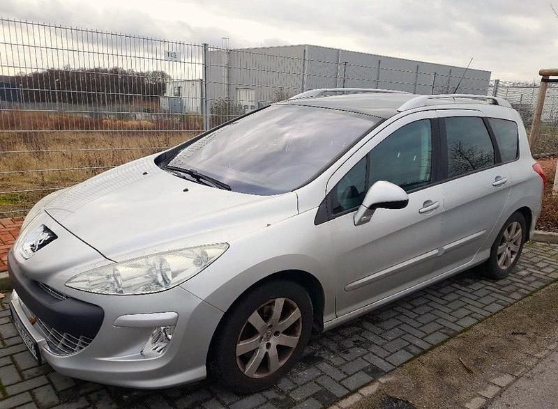 Silber Gebraucht 2010 Peugeot 308 Van / Kleinbus | 3.600 € - Bild 1/4