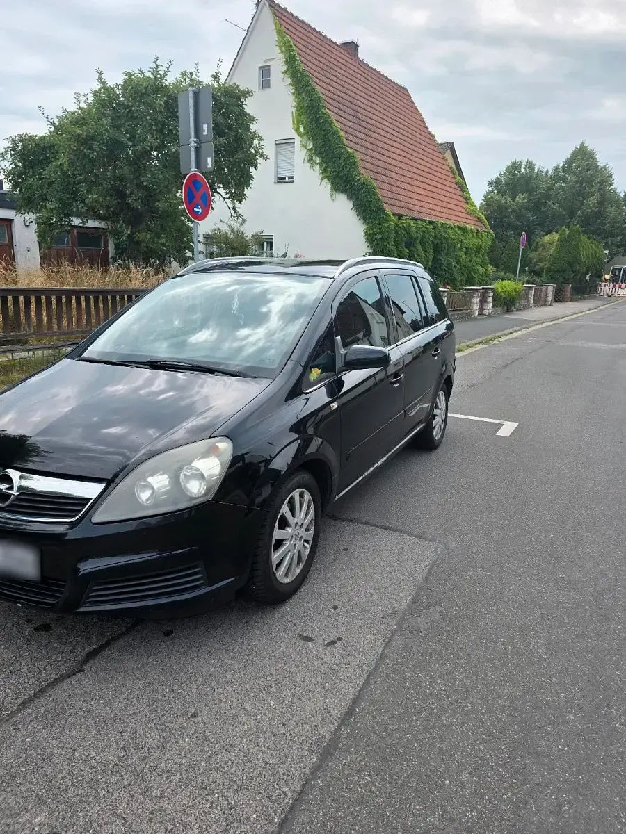 Gebraucht Opel Zafira 105 PS (77 kW) 2005 Schwarz Van / Kleinbus