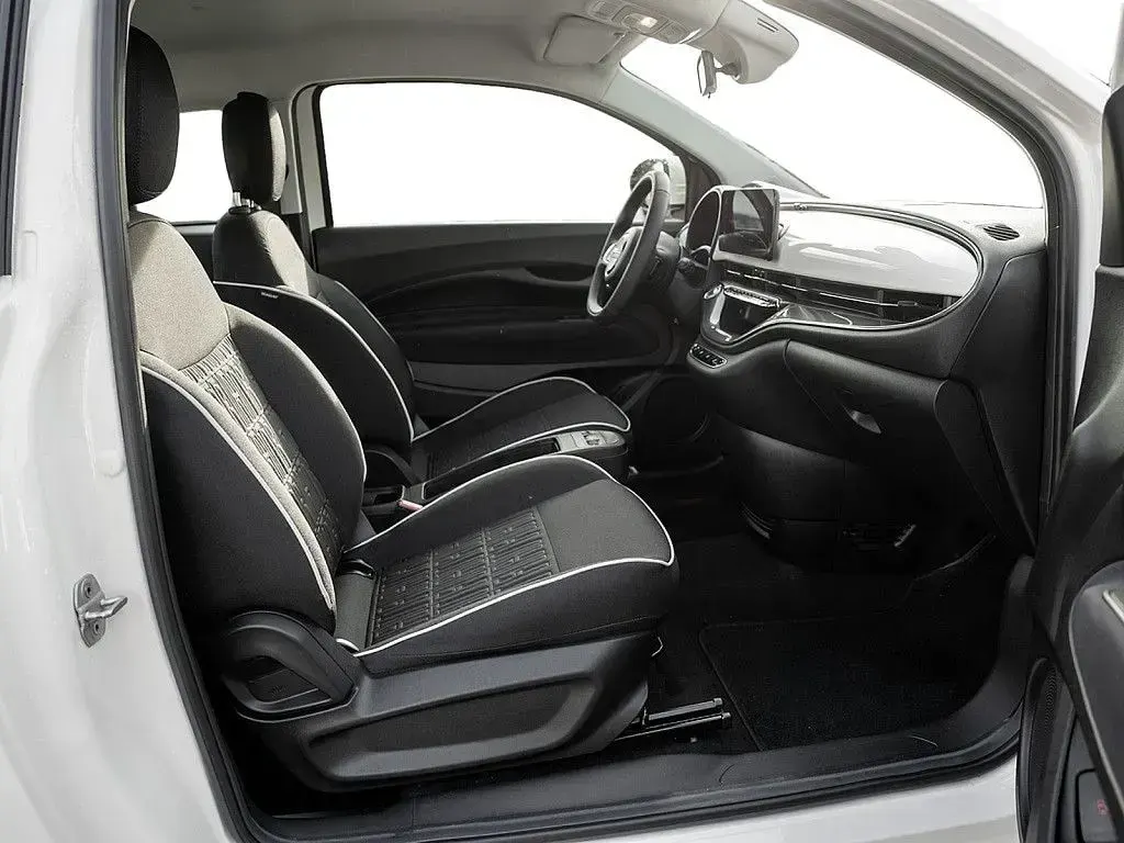 Gebraucht Fiat 500e 86 kW (118 PS) 2023 Weiß