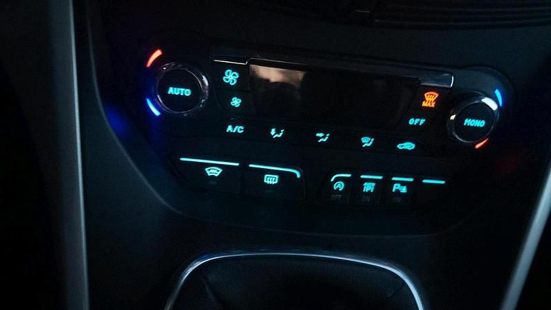 Gebraucht Ford C-MAX 150 PS (110 kW) 2011 Grau Van / Kleinbus