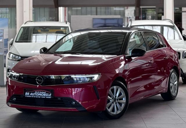 Chili rot/kardio rot Gebraucht 2023 Opel Astra Elegance Limousine | 23.990 € (Fairer Preis) - Bild 1/4