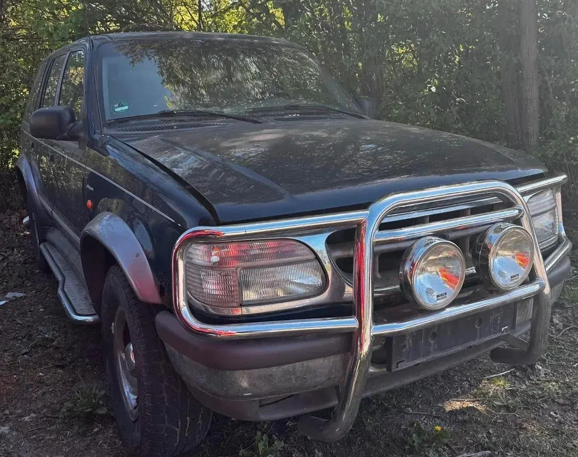 Usata Ford Explorer 156 CV (114 kW) 1996 Blu SUV