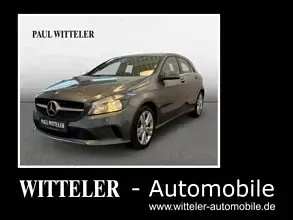 Gebraucht Mercedes A180 Urban 122 PS (89 kW) 2016 Kleinwagen