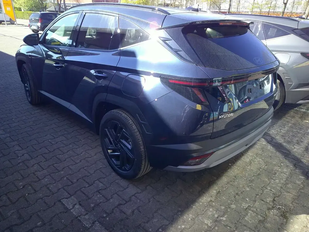 Neu Hyundai Tucson Trend 160 PS (117 kW) 2026 Sailing blue/verschieden SUV