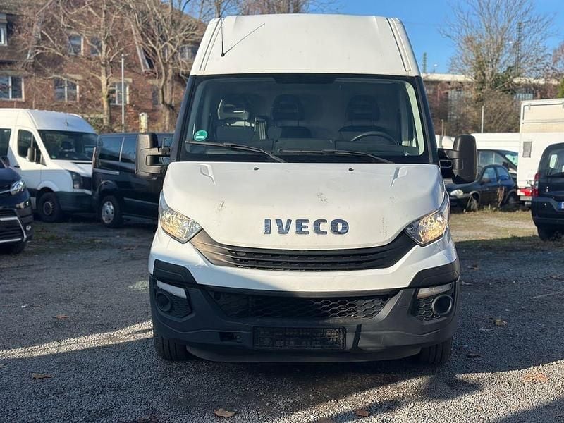 Gebraucht Iveco Daily 150 PS (110 kW) 2019 Van / Kleinbus