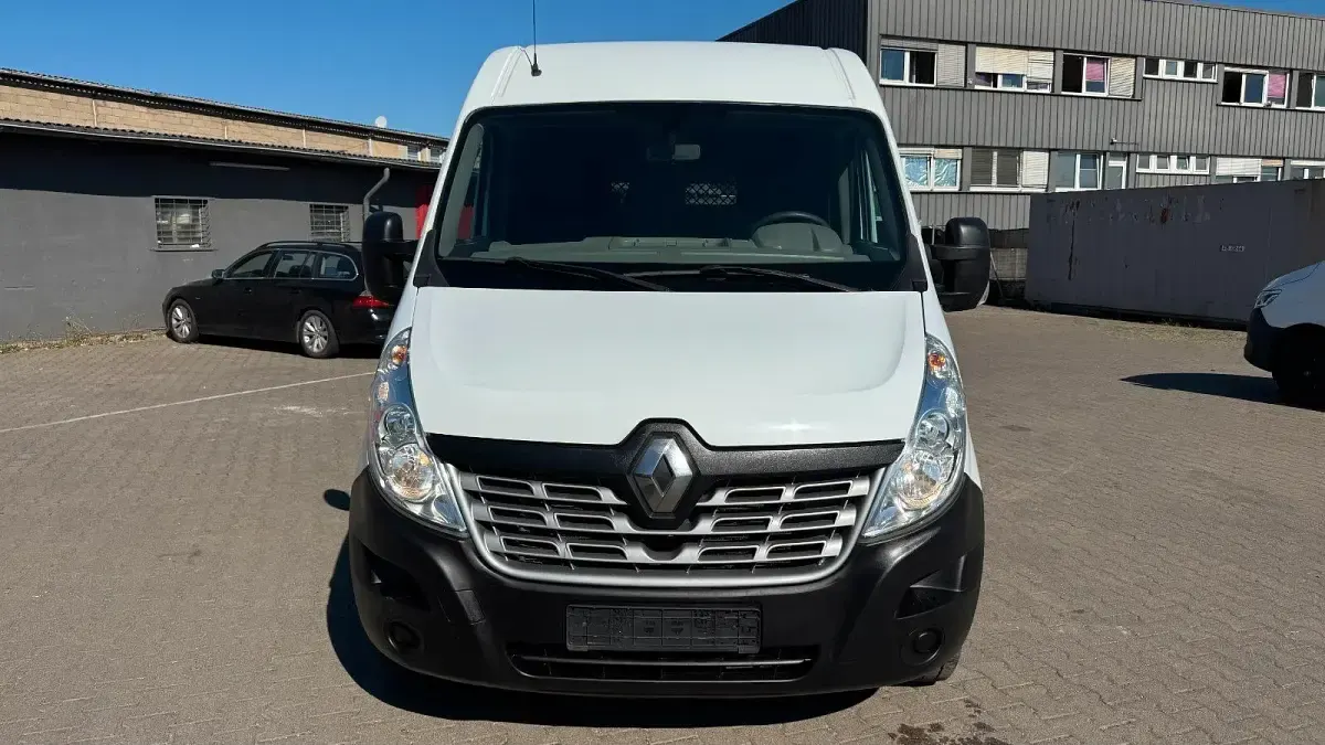 Gebraucht Renault Master 131 PS (96 kW) 2017 Weiß Van