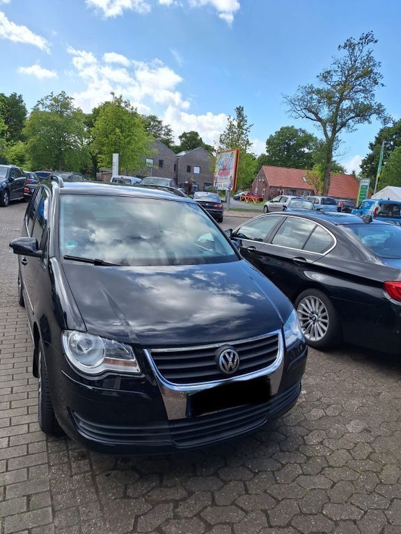 Schwarz Gebraucht 2006 VW Touran Conceptline Van / Kleinbus | 2.000 € (Fairer Preis) - Bild 1/4