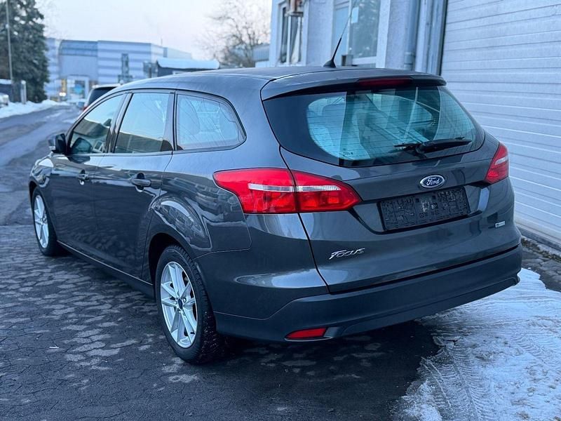 Gebraucht Ford Focus Business Edition 125 PS (91 kW) 2017 Kombi