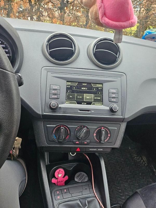 Gebraucht Seat Ibiza 95 PS (69 kW) 2017 Weiß Kleinwagen