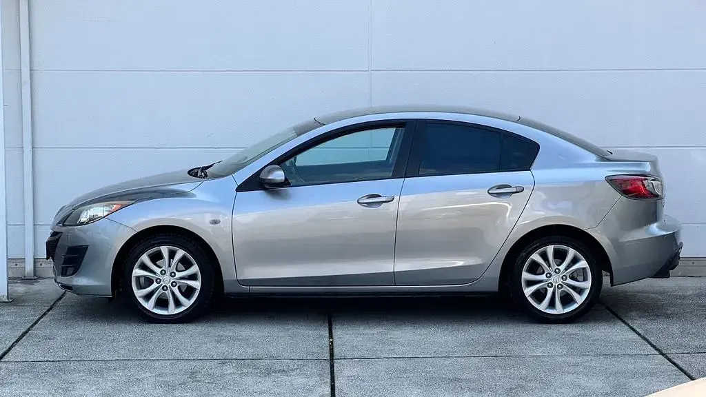 Gebraucht Mazda 3 High 105 PS (77 kW) 2009 Silber Limousine