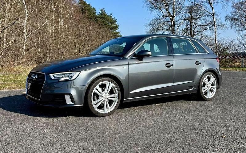 Gebraucht Audi A3 S-Line 150 PS (110 kW) 2017 Grau Limousine