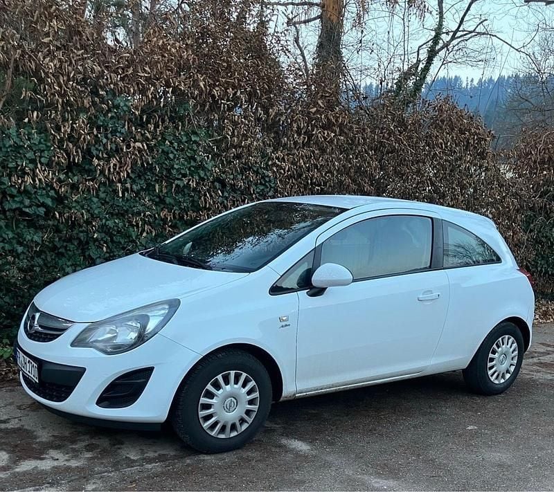 Weiß Gebraucht 2013 Opel Corsa Kleinwagen | 4.000 € - Bild 1/4