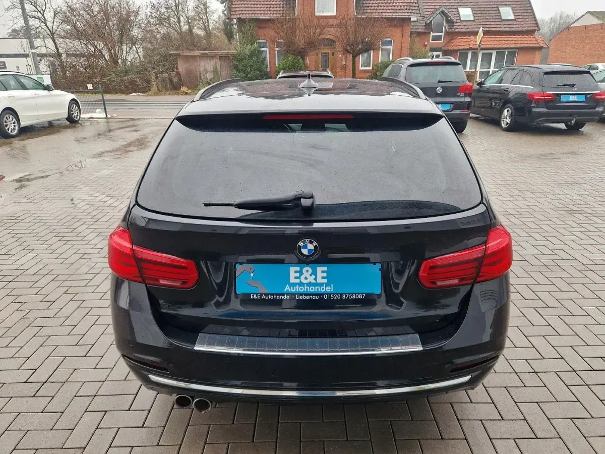 Gebraucht BMW 320 Luxury Line 190 PS (139 kW) 2015 Schwarz Kombi