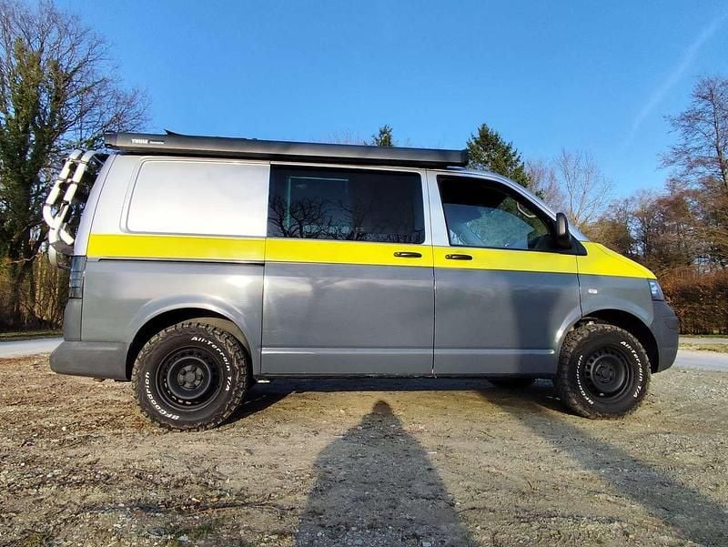 Gebraucht VW Transporter 131 PS (96 kW) 2006 Grau Van