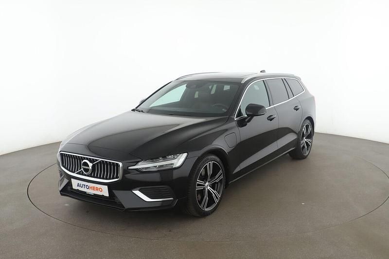Schwarz Gebraucht 2020 Volvo V60 Inscription Kombi | 29.110 € (Fairer Preis) - Bild 1/3