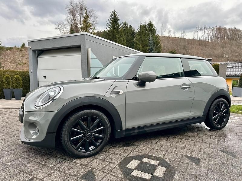 Gebraucht Mini Cooper 102 PS (75 kW) 2021 Grau Kleinwagen