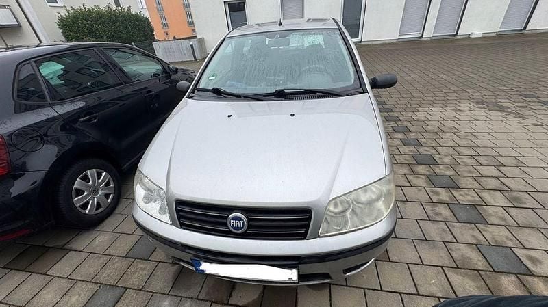 Gebraucht Fiat Punto Classica 60 PS (44 kW) 2007 Silber Kleinwagen