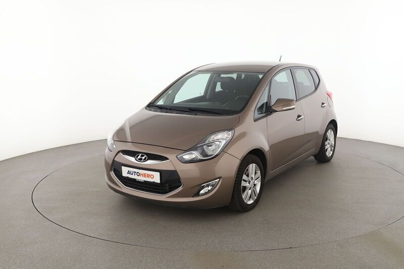 Braun Gebraucht 2015 Hyundai ix20 Classic Van / Kleinbus | 8.520 € (Fairer Preis) - Bild 1/4