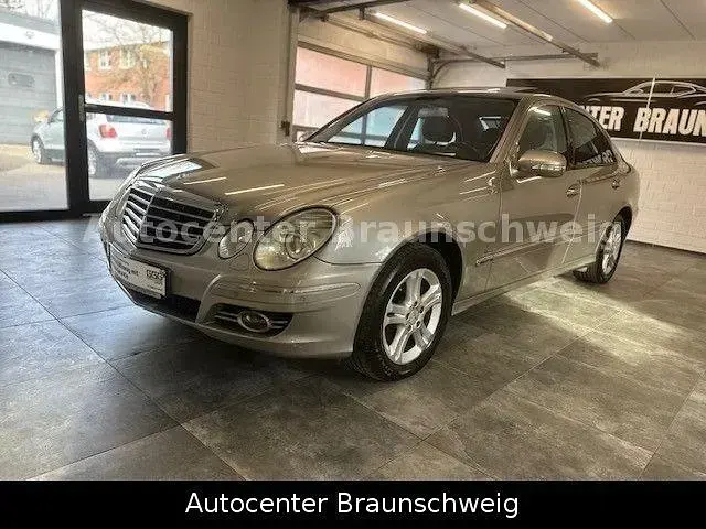 Gebraucht Mercedes E280 231 PS (169 kW) 2006 Silber Limousine